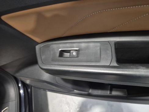 Used 2020 Volkswagen Atlas Cross Sport SEL Premium R-Line AWD/4WD image 30