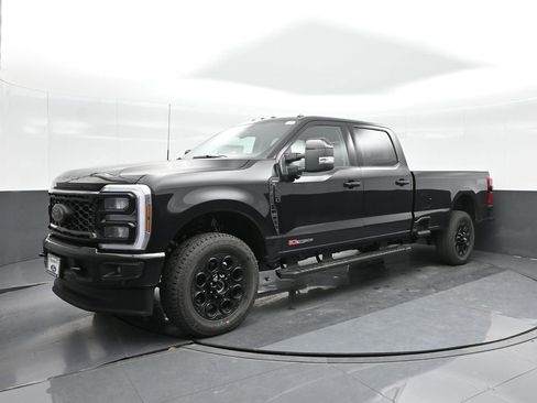 New 2025 Ford F350 Lariat w/ Lariat Ultimate Package image 23