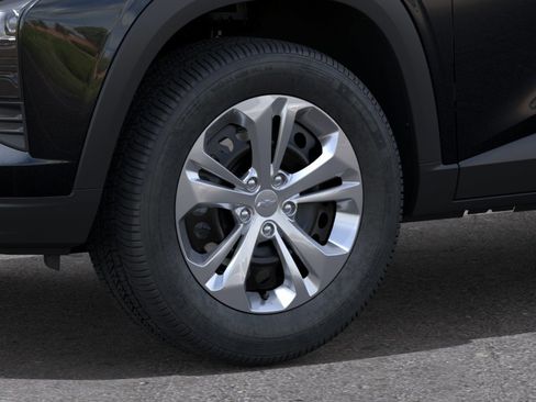 New 2026 Chevrolet Trax LS FWD image 9