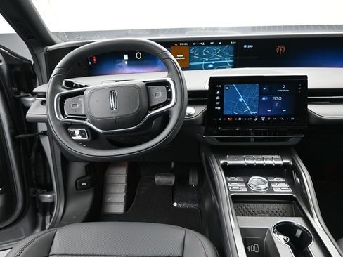 New 2025 Lincoln Nautilus Premier w/ Equipment Group 102A image 11