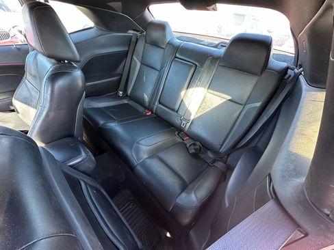 Used 2015 Dodge Challenger SXT Plus image 12