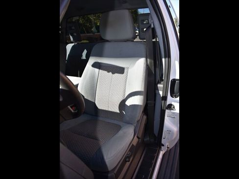 Used 2015 Ford F250 XL w/ Power Equipment Group image 14