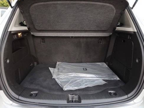Used 2018 Chevrolet Trax LS image 27