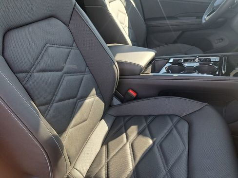 New 2026 Volkswagen Atlas SE FWD image 16