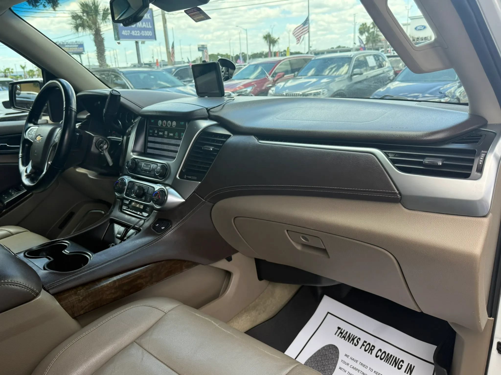 Used 2016 Chevrolet Suburban LT RWD image 13