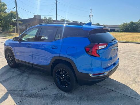 Used 2024 GMC Terrain AT4 w/ Tech Package AWD/4WD image 11