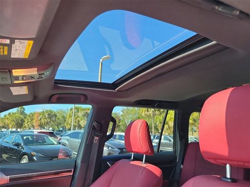 Used 2023 Lexus GX 460 Premium image 17