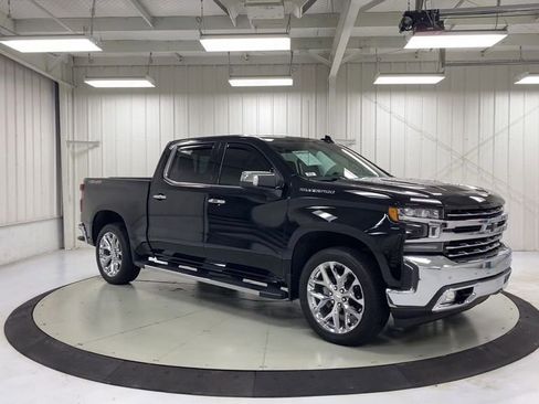 Used 2019 Chevrolet Silverado 1500 LTZ w/ LTZ Premium Package AWD/4WD image 2