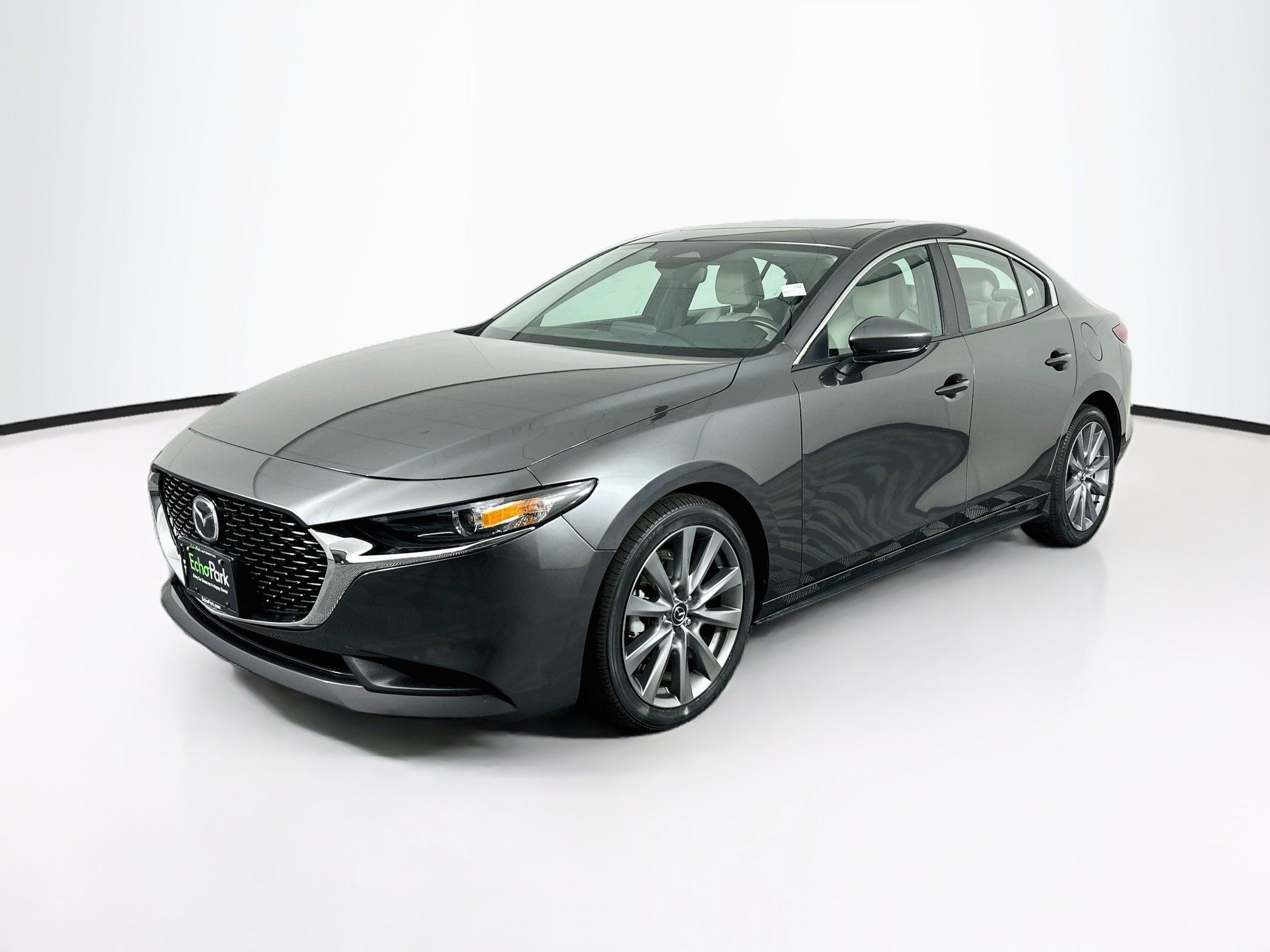Used 2025 MAZDA MAZDA3 s FWD image 3