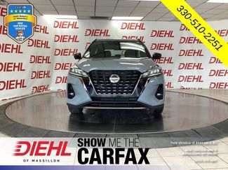 Used 2024 Nissan Kicks SR FWD video 2