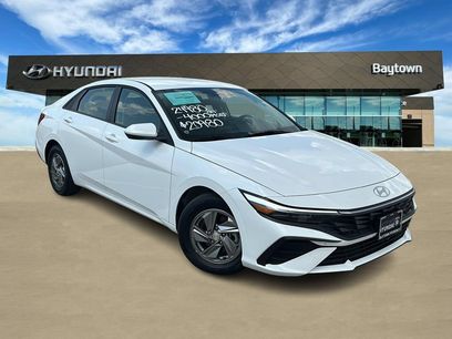 Used 2026 Hyundai Elantra SE