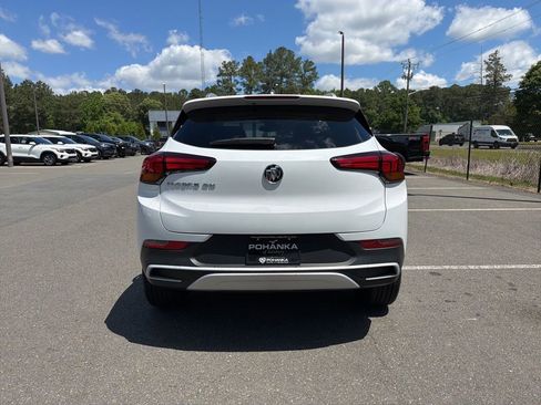 Used 2023 Buick Encore GX Select FWD image 9
