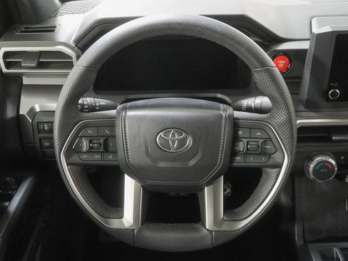 Used 2024 Toyota Tacoma TRD Sport image 25