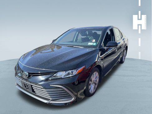 Used 2023 Toyota Camry LE w/ Cold Weather Package image 3