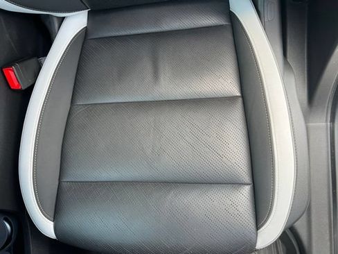 Used 2025 Buick Envision Sport Touring AWD/4WD image 28