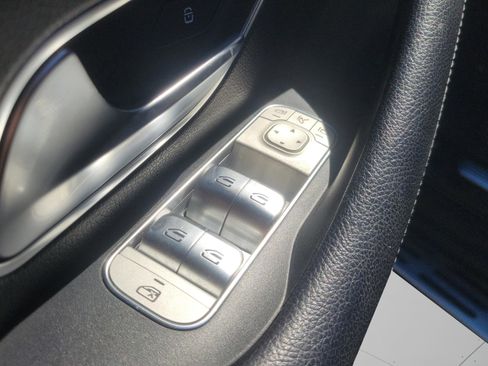 Used 2020 Mercedes-Benz GLS 450 4MATIC image 32