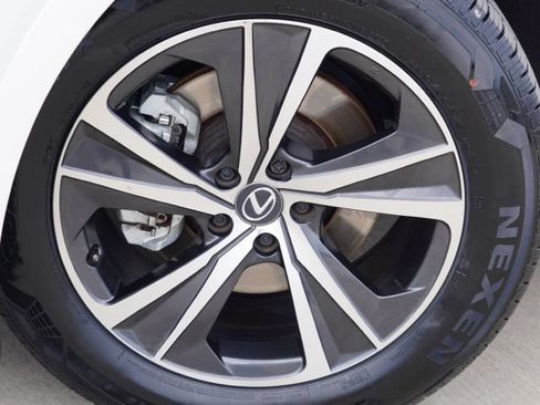 Used 2024 Lexus RX 350 FWD w/ Technology Package image 9