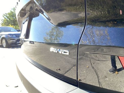 Certified 2025 Ford Escape Platinum image 41