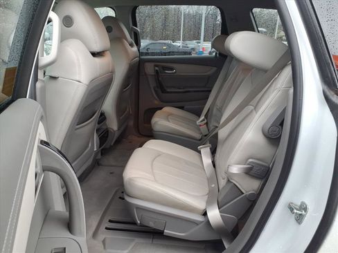 Used 2017 Chevrolet Traverse Premier image 8