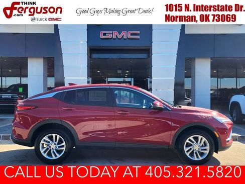 New 2026 Buick Envista Preferred w/ Convenience I Package FWD image 3