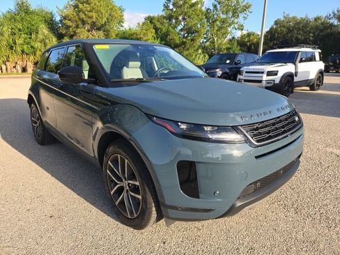 Used 2024 Land Rover Range Rover Evoque S AWD/4WD image 7
