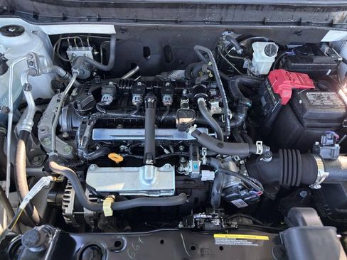 Certified 2023 Nissan Kicks SR image 11