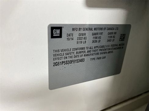 Certified 2015 Cadillac XTS Premium w/ Driver Assist Package image 35