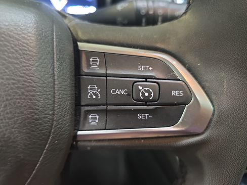 Used 2023 Jeep Compass High Altitude AWD/4WD image 15