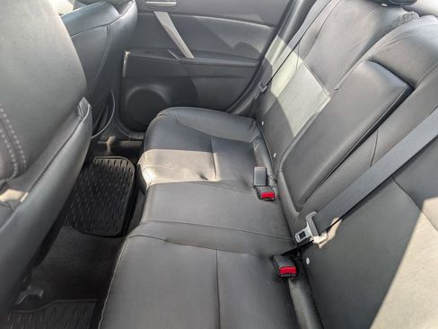 Used 2010 MAZDA MAZDA3 s Grand Touring image 9