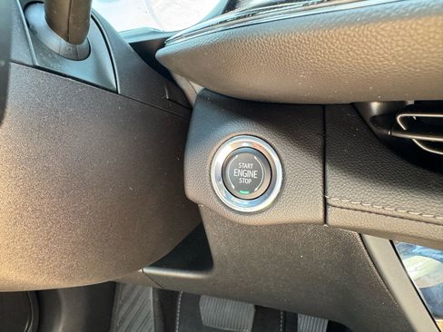 Used 2023 Buick Envision Preferred image 27