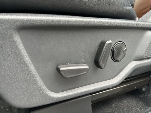 Used 2024 Ford Bronco Outer Banks AWD/4WD image 12