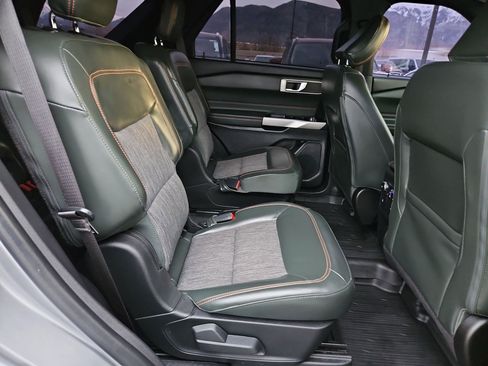 Used 2021 Ford Explorer Timberline image 32