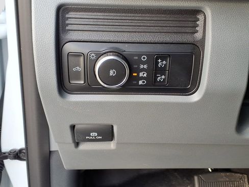 Used 2024 Ford F350 XL w/ XL Chrome Package image 21