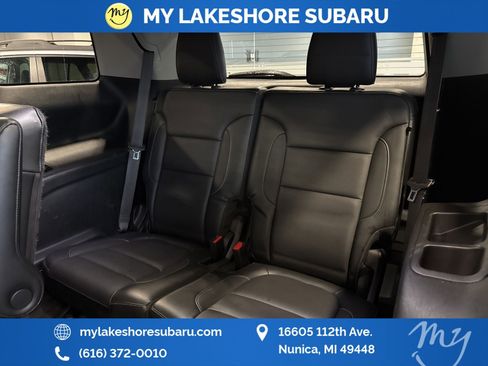 Used 2018 GMC Acadia SLT image 26