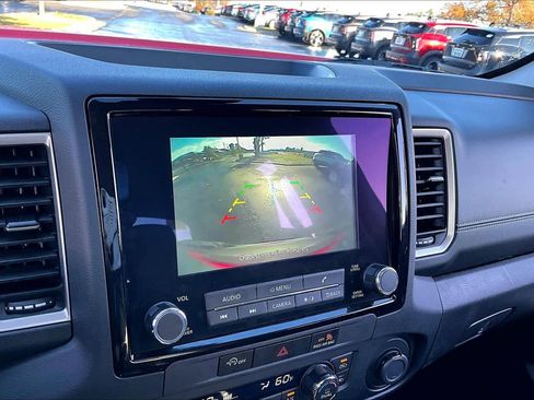 Used 2024 Nissan Frontier SV w/ SV Convenience Package image 26