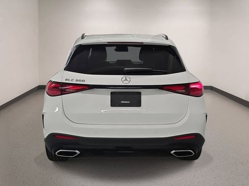 Used 2023 Mercedes-Benz GLC 300 image 6