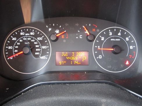 Used 2022 RAM ProMaster City Tradesman FWD image 12