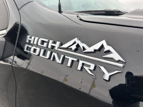 Used 2024 Chevrolet Silverado 1500 High Country image 4