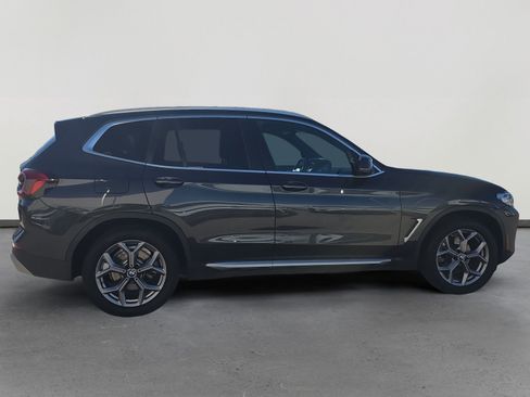 Used 2022 BMW X3 xDrive30i w/ Premium Package image 6