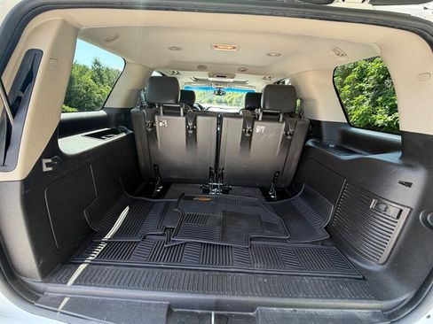 Used 2014 Chevrolet Tahoe LT AWD/4WD image 9