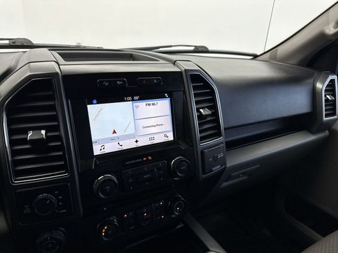 Used 2018 Ford F150 XLT w/ Equipment Group 302A Luxury AWD/4WD image 17