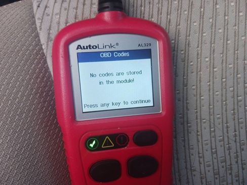 Used 2012 Toyota Camry LE image 10