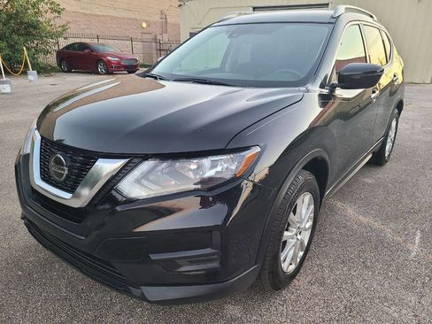 Used 2020 Nissan Rogue S w/ Special Edition Package image 4