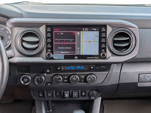 Used 2021 Toyota Tacoma TRD Sport w/ TRD Premium Sport Package image 3