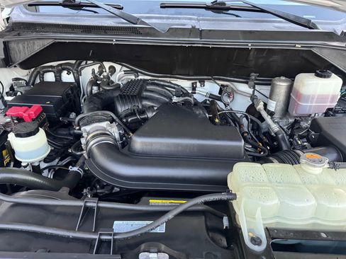 Used 2020 Nissan NV 3500 S image 33