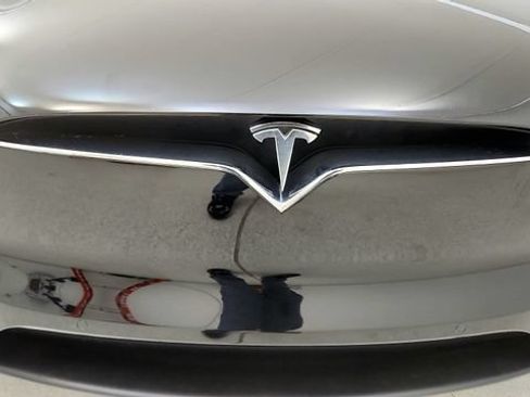 Used 2021 Tesla Model X Long Range AWD/4WD image 23