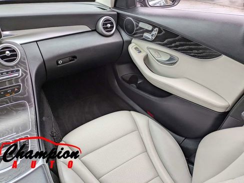 Used 2017 Mercedes-Benz C 300 Sedan w/ Premium 1 Package image 19