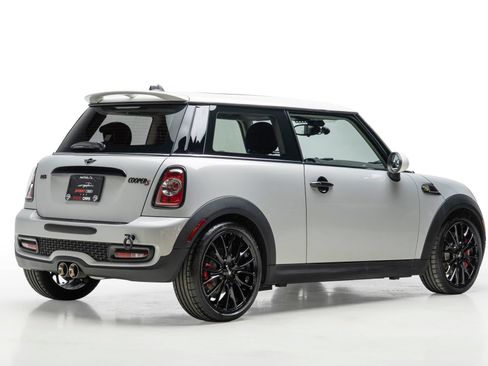 Used 2013 MINI Cooper S FWD image 9