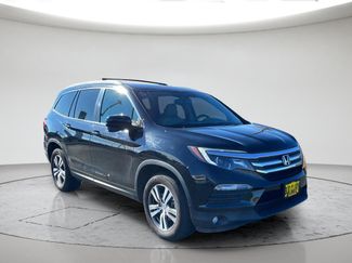 Used 2017 Honda Pilot EX-L video 1