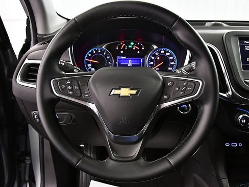 Used 2023 Chevrolet Equinox LT image 18